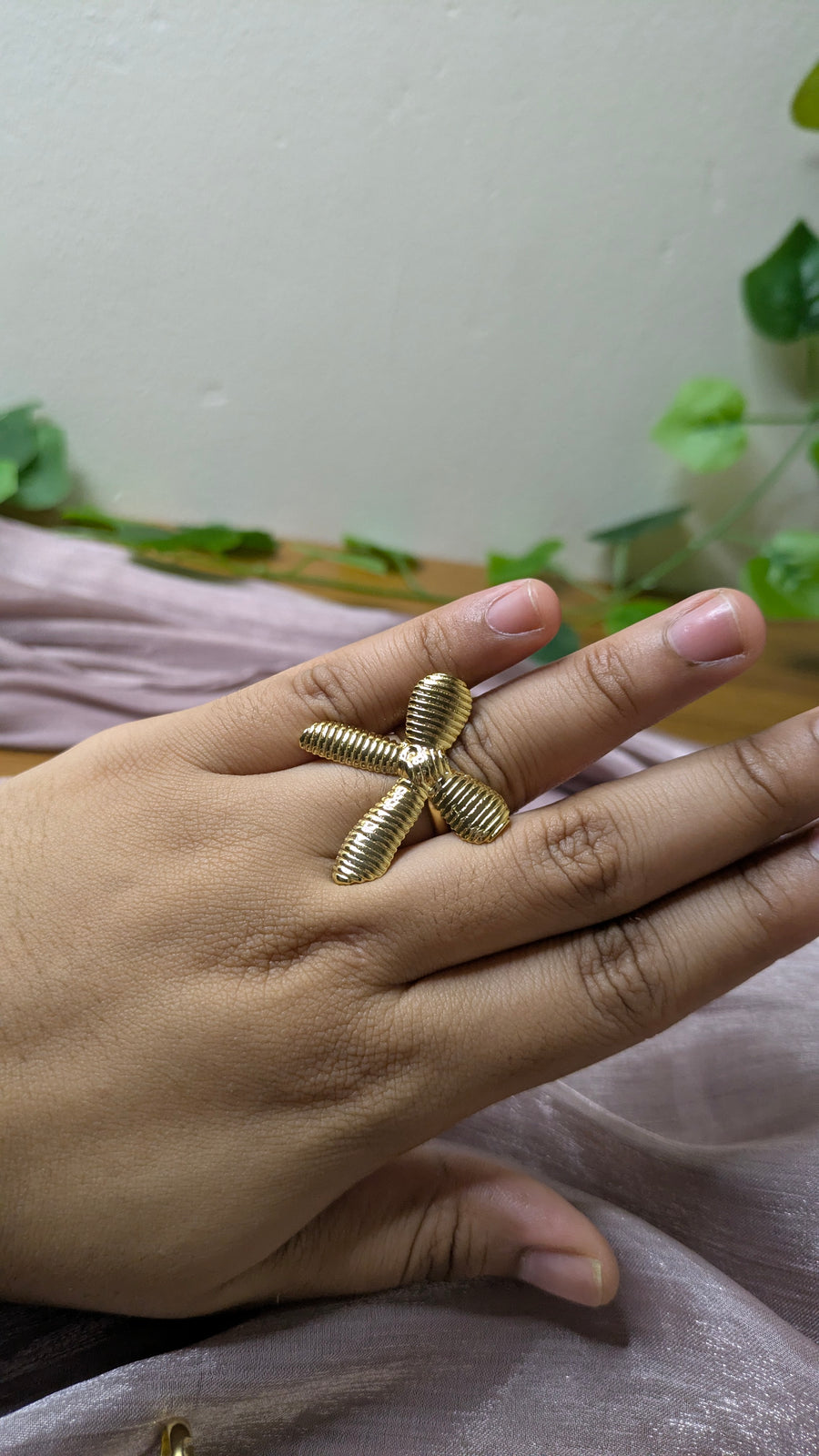 Gold Ribbed Cross Statement Ring – Chunky Vintage Cocktail Ring | One Size