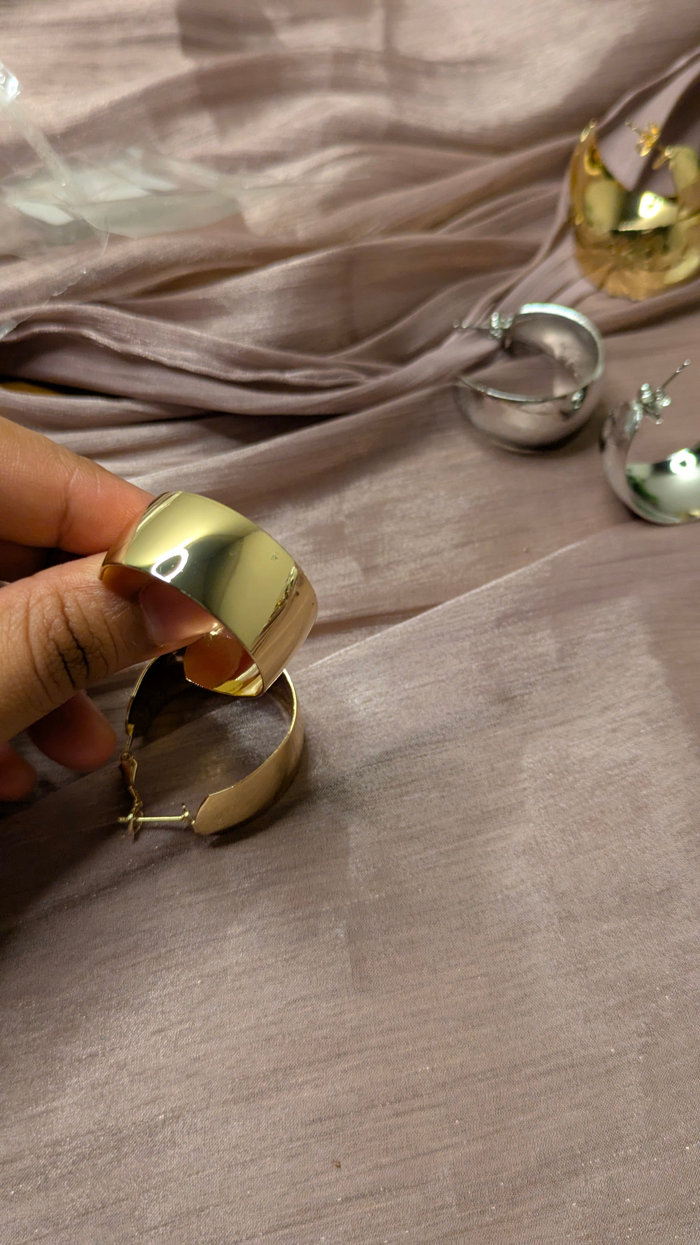 Gold Wide-Band Mirror Hoop Earrings – Chunky Minimal Statement | One Size