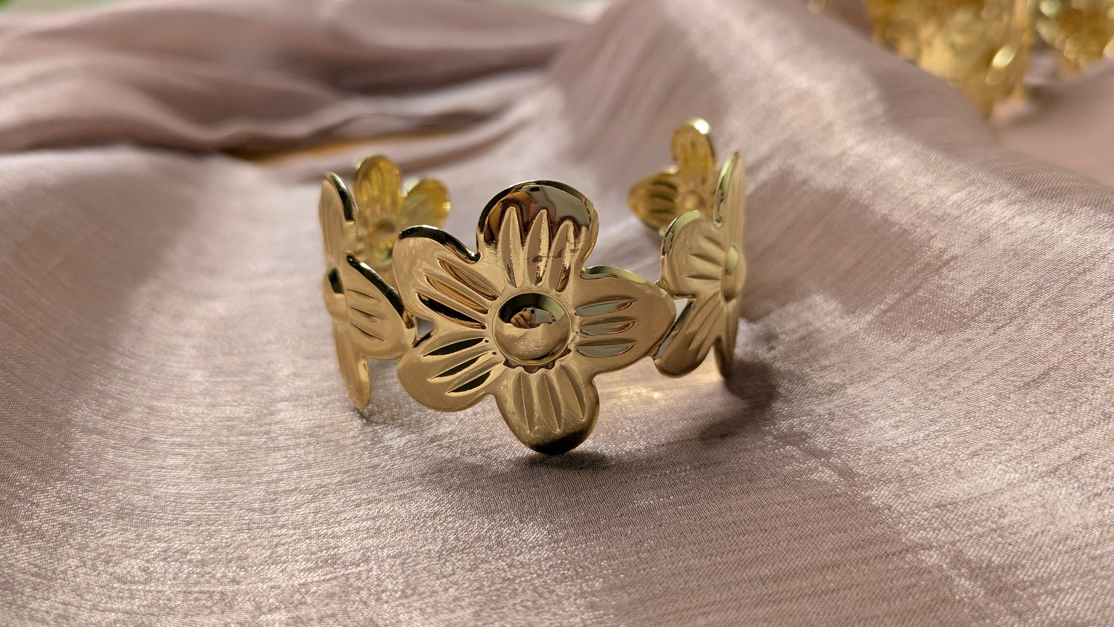 Gold Floral Cuff Bracelet – Vintage Flower Design | One Size