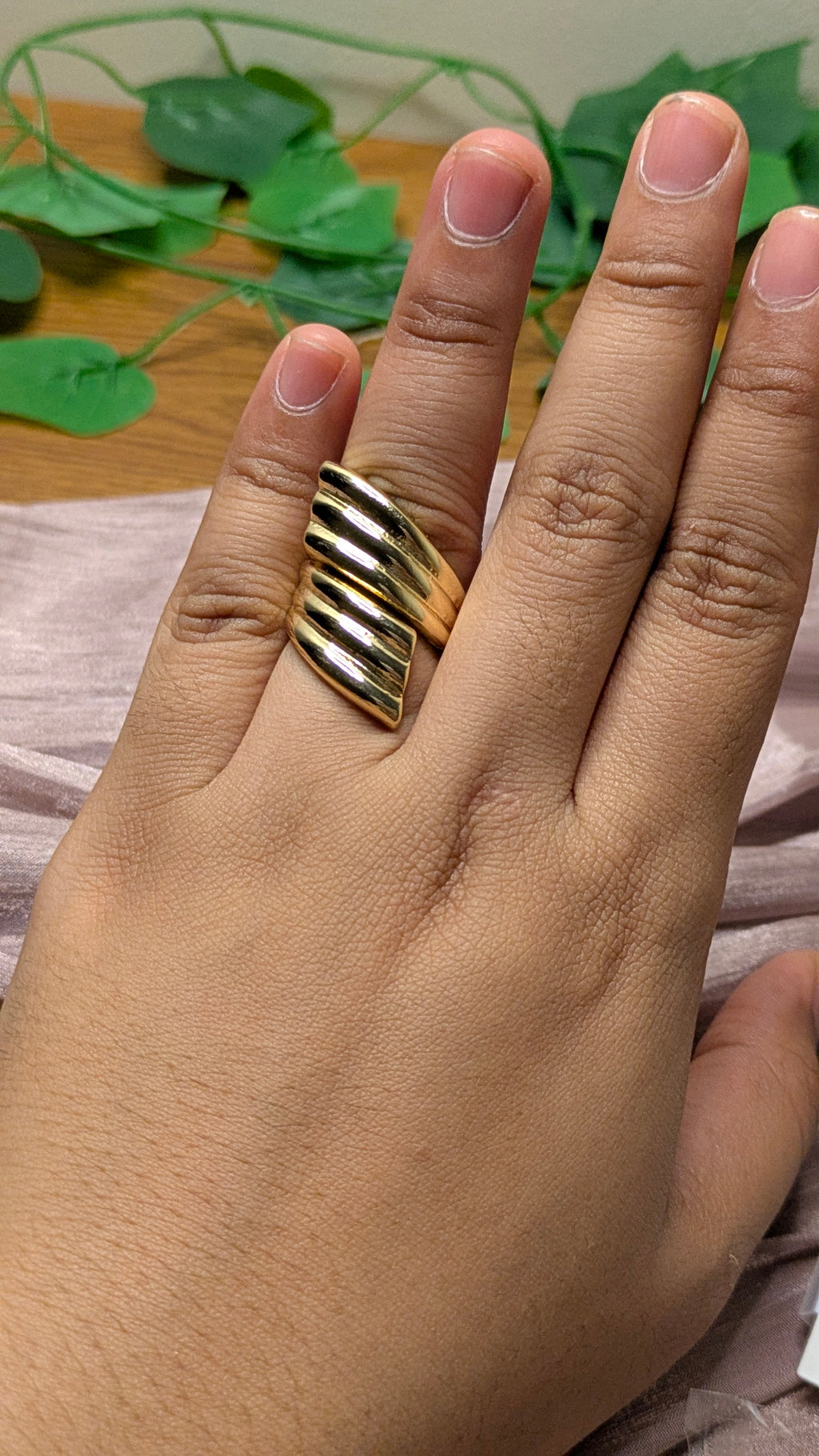 Gold Ribbed Wing Wrap Ring – Sculptural Feather Statement | One Size