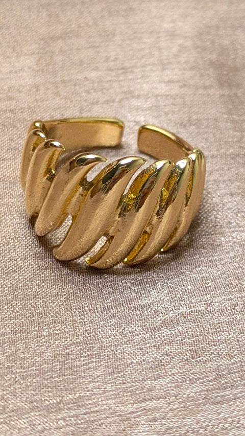 Gold Croissant Twisted Rope Open Band Ring – Chunky Vintage Statement | One Size