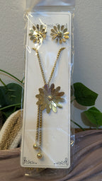 Gold Stainless Steel Daisy Sunflower Necklace & Earring Set – Vintage Boho Jewelry | One Size