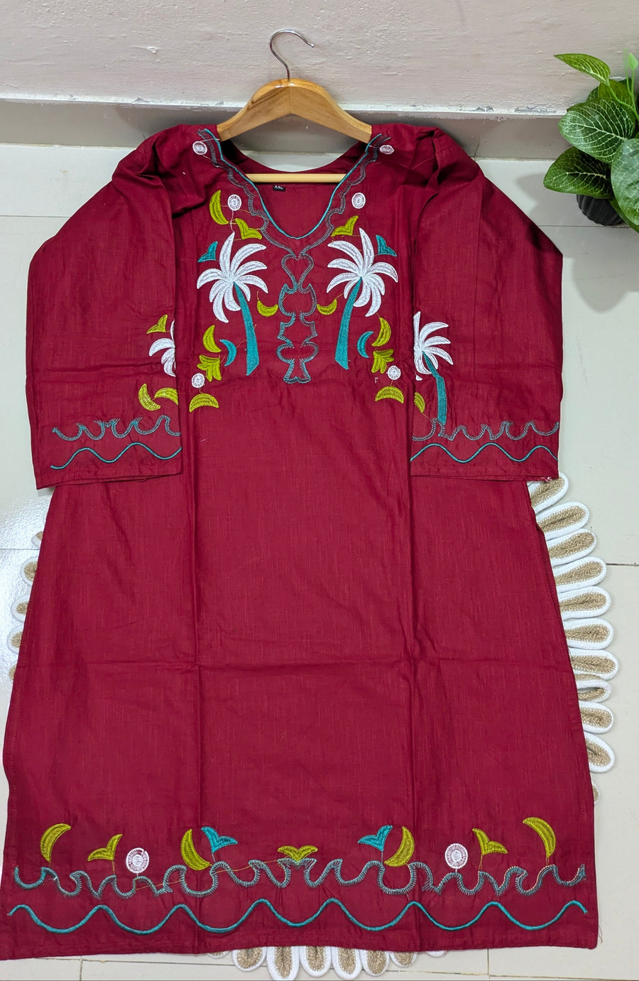Red Kurti
