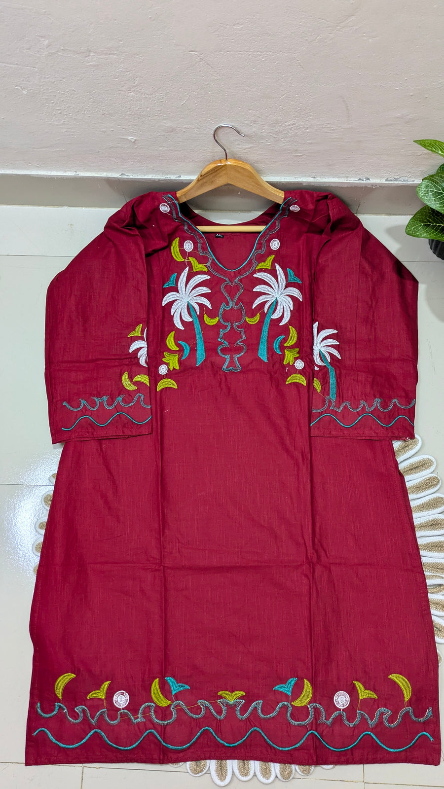 Red Kurti